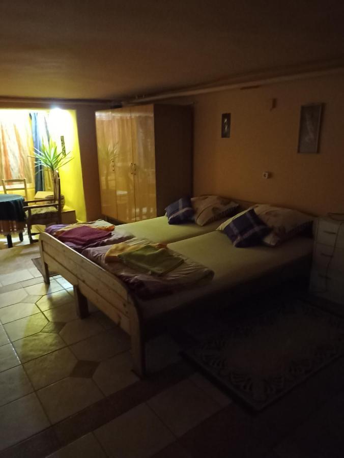 Toth Apartman Telkibánya Extérieur photo