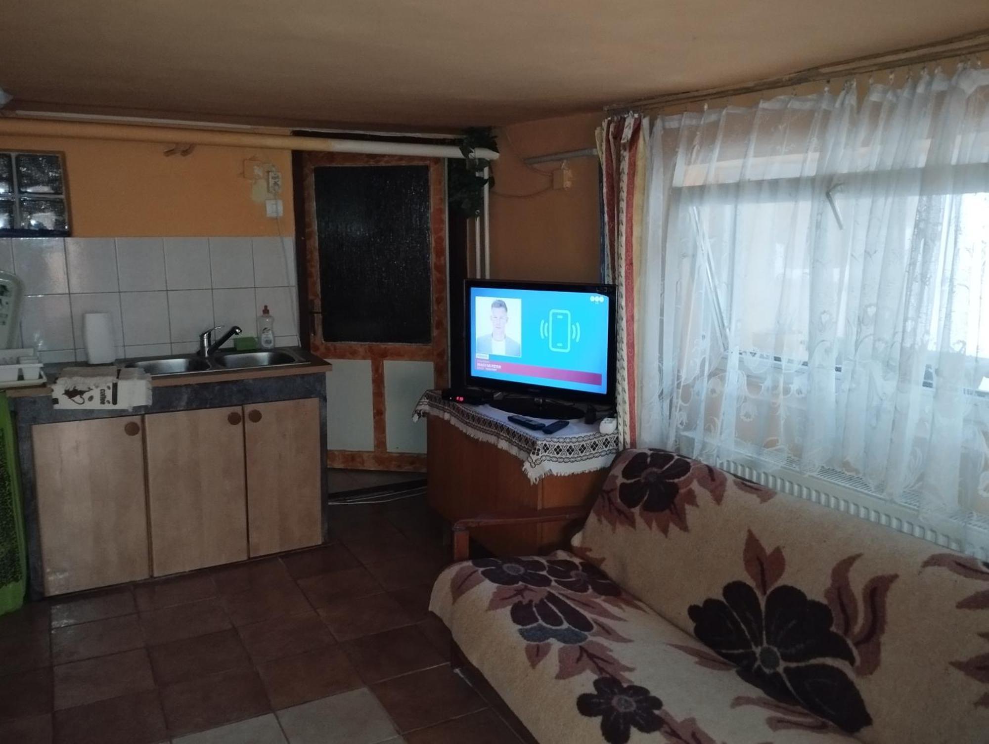 Toth Apartman Telkibánya Extérieur photo